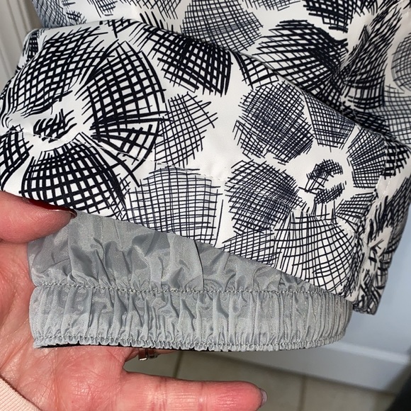 Obermeyer Snow Ski Pants - Picture 5 of 7